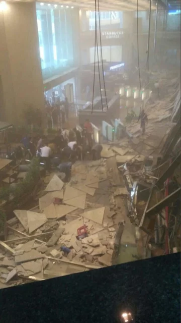 Katastrofa budowlana na giełdzie w Indonezji 