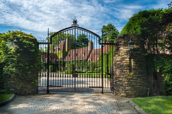 Miniatura: Macie 47,5 mln dolarów oszczędności? Zamek...