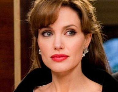 Miniatura: Angelina Jolie usunęła obie piersi. Bała...