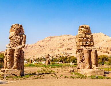 Miniatura: Monumentalne posągi w Egipcie wróciły....