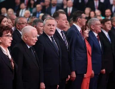 Miniatura: Kaczyński grzmi na konwencji programowej...