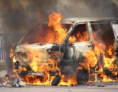 Miniatura: Irak: eksplozja auta pułapki. 12 ofiar...