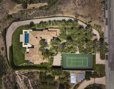 Tak wygląda dom Cher w Malibu. Nazywany jest „willą godną legendy”