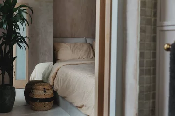 Śródziemnomorski klimat w pochmurnym Londynie, projekt Red Deer downloadfor.press, red deer