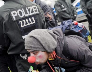 Miniatura: Niemcy: aresztowano 400 demonstrujących...