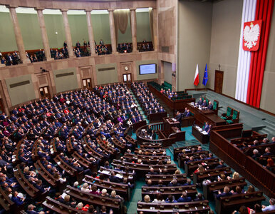 Miniatura: W KO już żartują z pakowania PiS....