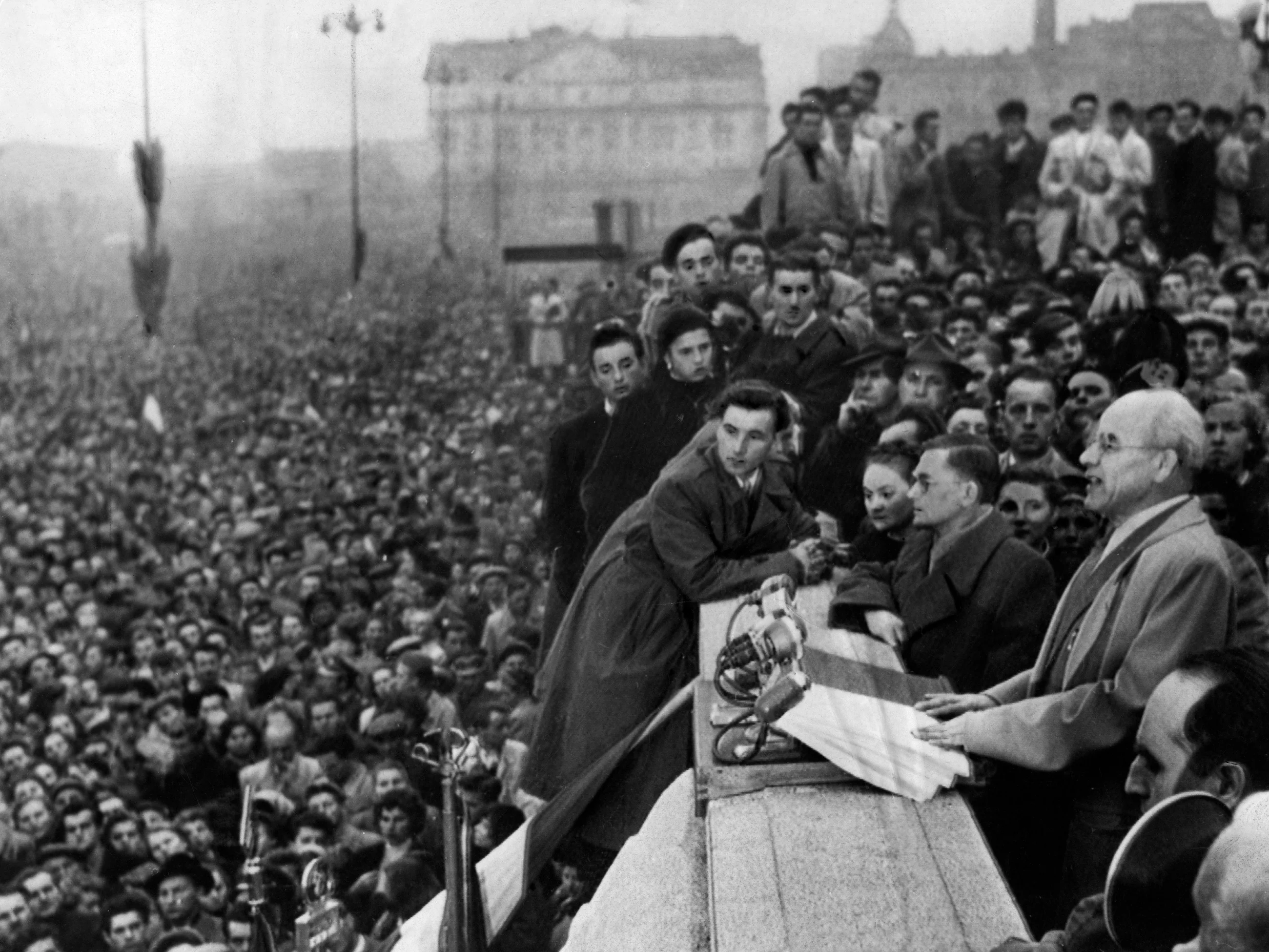 Historia Polski. Łatwy quiz z dat najważniejszych wydarzeń w czasach PRL