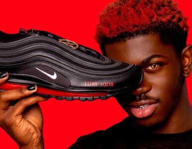 „Satanistyczne” buty Nike z ludzką krwią wyprzedały się w minutę. Jest...