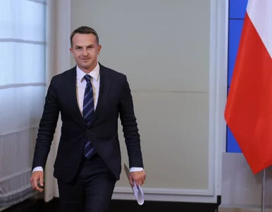 Miniatura: Rzecznik rządu uderzył w TV Republika....