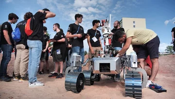 Zawody łazików marsjańskich European Rover Challenge 2023 w Kielcach 