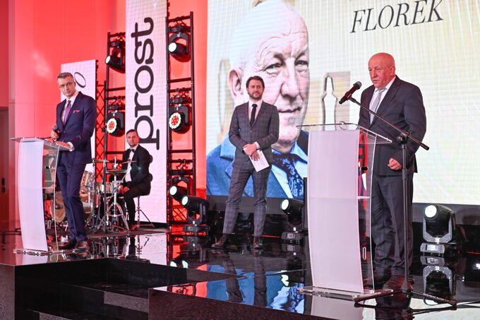 Ryszard Florek, przedsiębiorca 30-lecia według „Wprost”, przemawia podczas gali wręczenia nagród