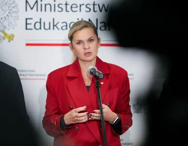 Miniatura: Masowe rezygnacje z nowego przedmiotu....