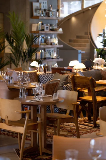 Villa M w Paryżu, ekologiczna architektura low-tech, projekt Triptyque v2com, 2001-01, Triptyque, Paryż, zielona ściana, zielony dach