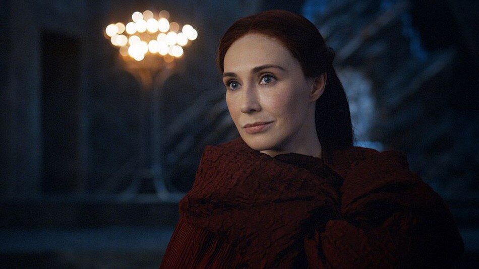 Melisandre w 8. sezonie serialu "Gra o tron" 