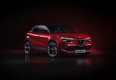 Nowa Alfa Romeo Milano