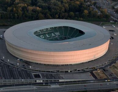 Miniatura: Euro 2012: stadion otwarto we wrześniu,...