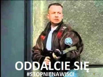 Mem nawiązujący do filmu „Psy” 