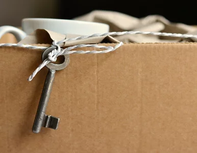 Miniatura: Pensje zostały w tyle, ceny nieruchomości...