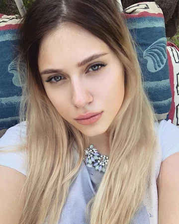 Lilya Novikova 