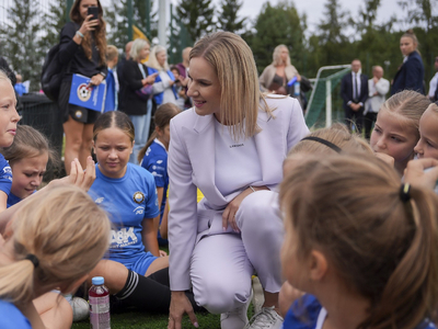 Miniatura: Pierwsza Dama i jej stylizacje