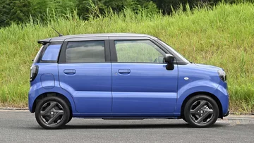 Suzuki e-Sky 2027 Suzuki e-SKY niedługo trafi do Polski.