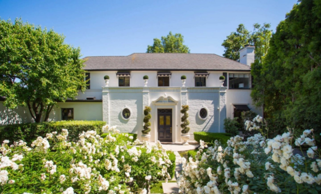 Miniatura: Jest jednym z dyrektorów platformy...