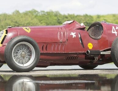 Miniatura: 6 milionów funtów za Alfa Romeo Mussoliniego