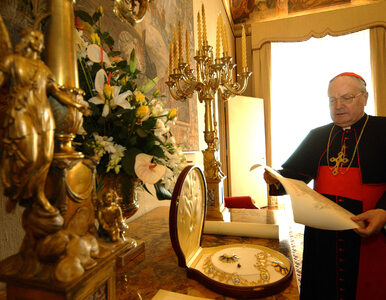 Miniatura: Media: 94-letni kardynał Angelo Sodano...