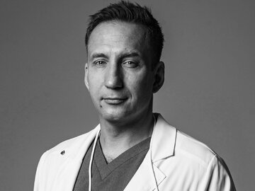 Dr n. med. Dominik Sieroń