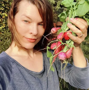 Milla Jovovich 