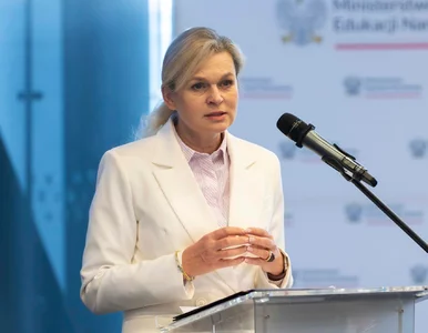 Miniatura: Dyrektorzy czekają, szefowa MEN się kaja....