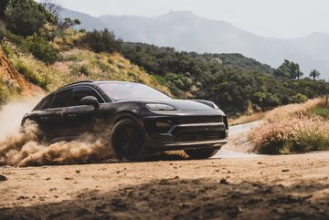 Nowy Porsche Macan podczas test&oacute;w