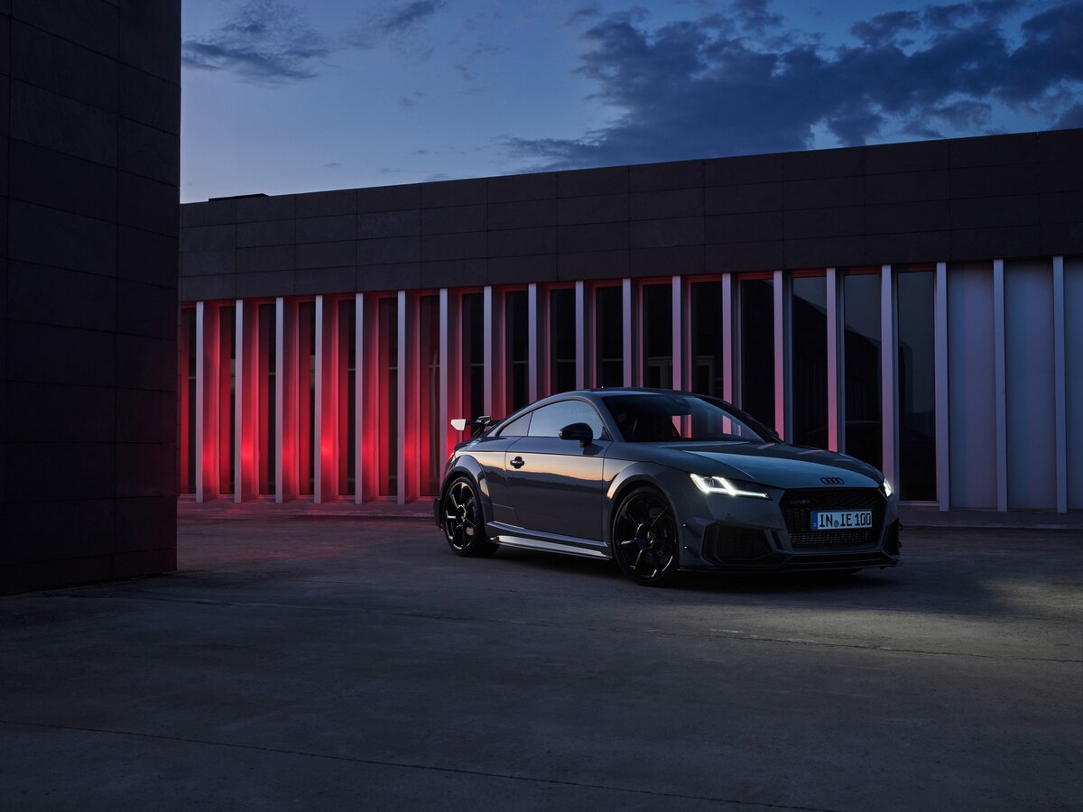 Audi TT RS Coupé iconic edition 