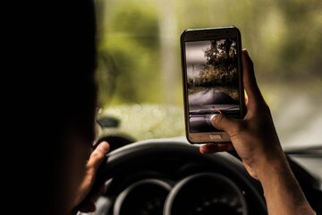 Telefon kom&oacute;rkowy