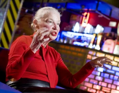 Miniatura: Staniszkis: Polacy chcą wierzyć w...