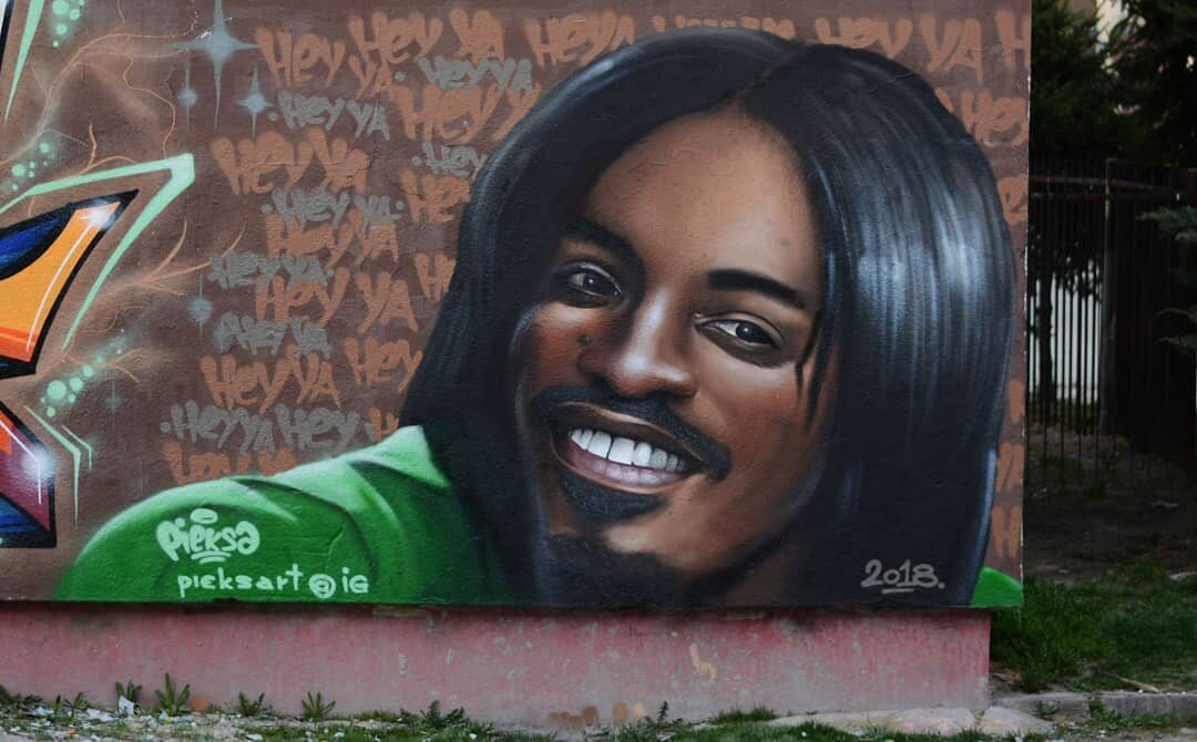 Artysta przedstawia na graffiti gwiazdy i postaci z seriali 
