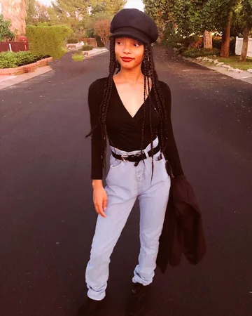 Halle Bailey 