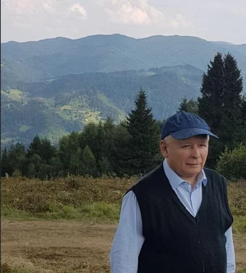 Jarosław Kaczyński w Beskidzie Sądeckim 