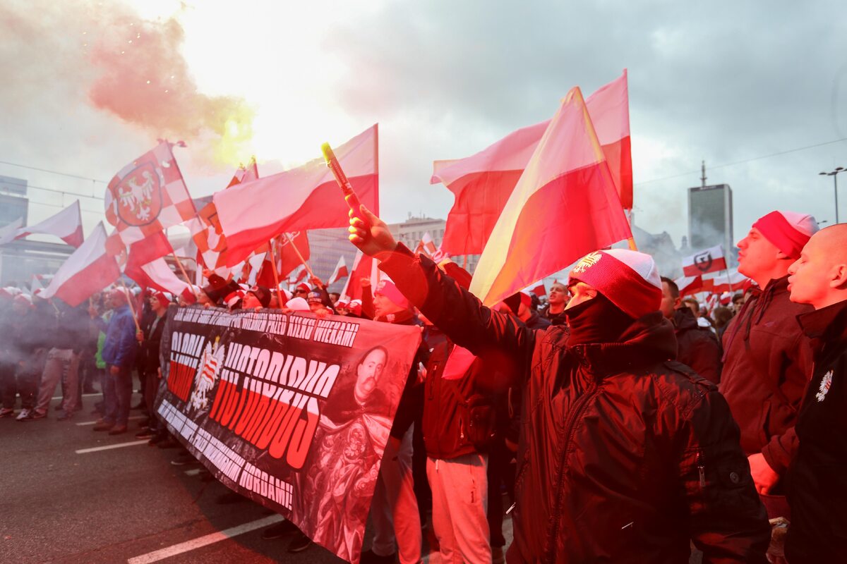 Marsz Niepodległości (fot.FOT KRZYSZTOF BURSKI/NEWSPIX)