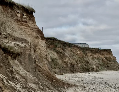 Miniatura: Najszybciej znikająca plaża w Europie....