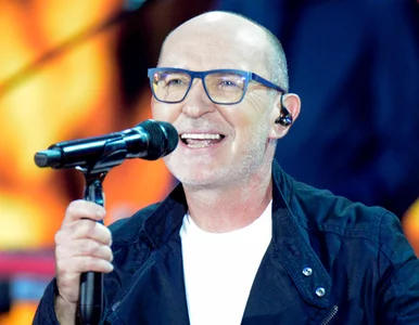 Miniatura: Andrzej Krzywy z De Mono pracuje na...