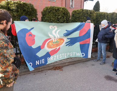 Miniatura: Pomagali migrantom, mogą trafić do...