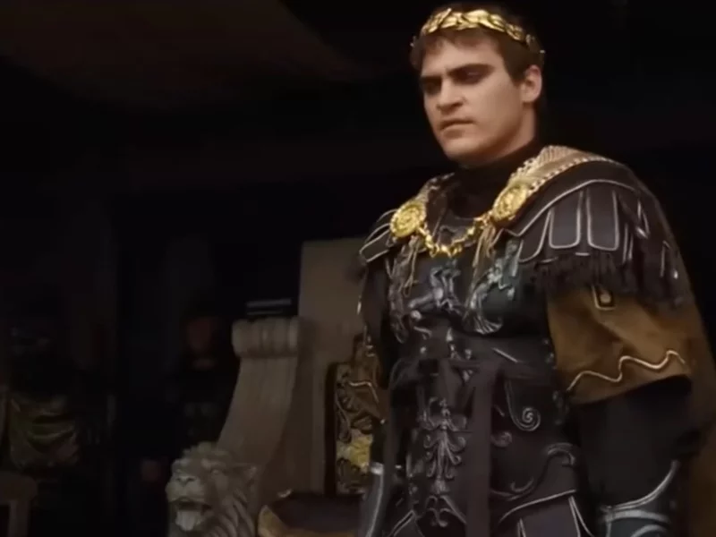 Kto wcielił się w postać Kommodusa w filmie „Gladiator”?
