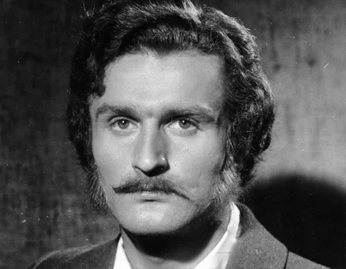 Miniatura: Rozrywkowe życie pierwszego amanta PRL-u....