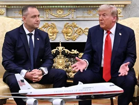 Miniatura: Nawrocki leci do Stanów...