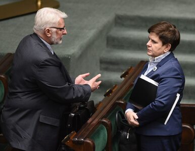 Miniatura: Waszczykowski chciał obciąć dotację,...