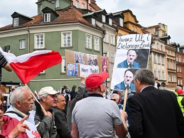 Transparenty na proteście rolników w Warszawie 