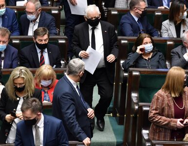 Miniatura: Jarosław Kaczyński zmienia strategię....
