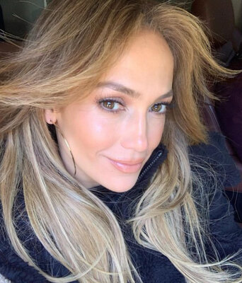 Miniatura: 51-letnia piosenkarka i aktorka Jennifer...