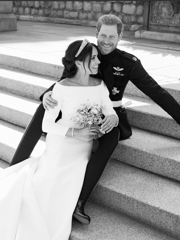 Zdjęcie ślubne księcia i księżnej Sussex 